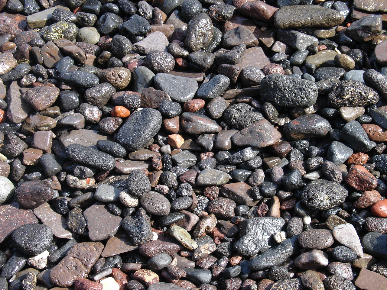 Thirassia volcanic beach